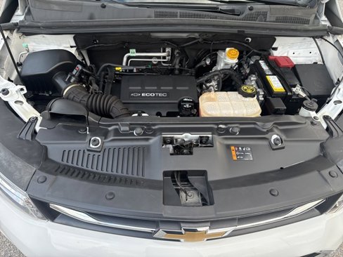 Used 2019 Chevrolet Trax LS image 28