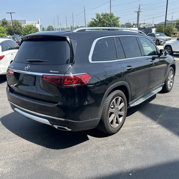 Used 2020 Mercedes-Benz GLS 450 4MATIC image 3
