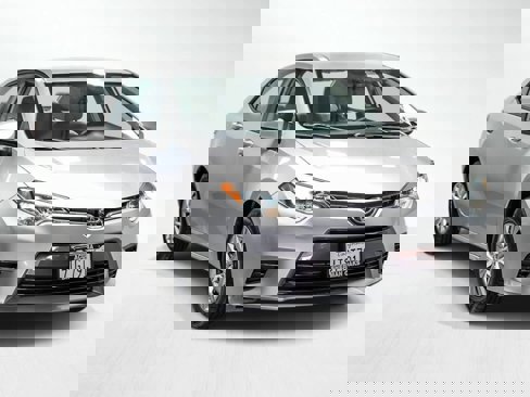 Used 2016 Toyota Corolla LE image 6