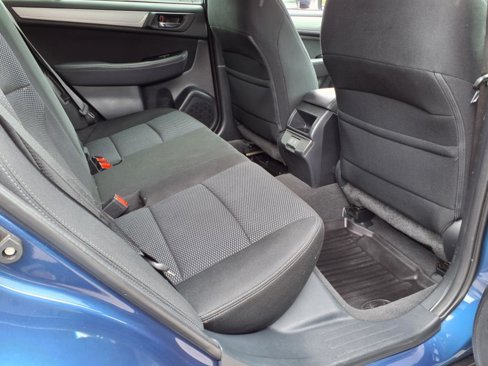 Used 2019 Subaru Outback 2.5i Premium image 6