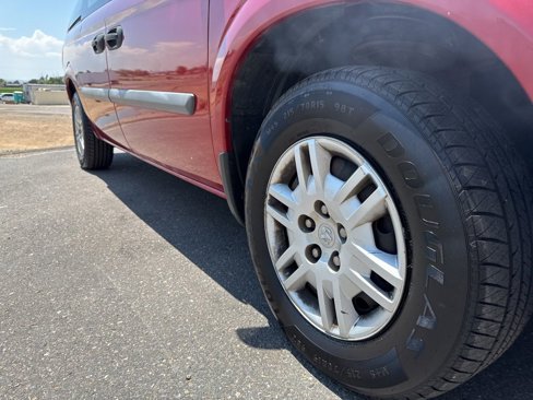 Used 2006 Dodge Grand Caravan SE image 7