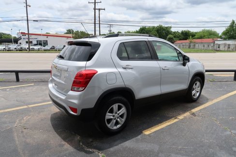 Used 2021 Chevrolet Trax LT image 3