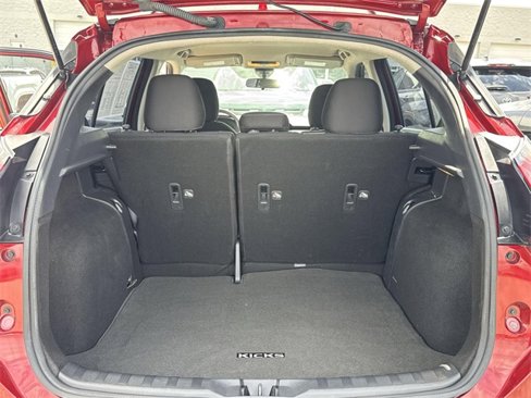 Used 2022 Nissan Kicks SV image 10