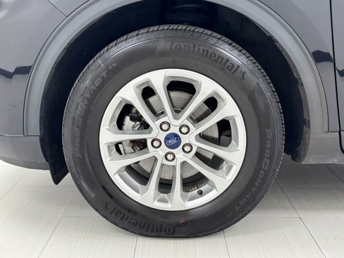 Used 2022 Ford Escape SE image 40