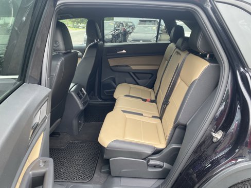 Used 2022 Volkswagen Atlas Cross Sport SE image 29