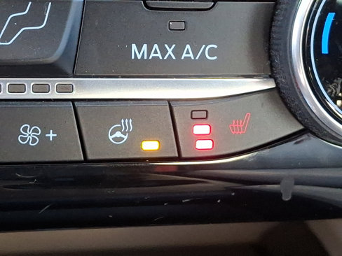 Used 2022 Ford Escape SEL image 25