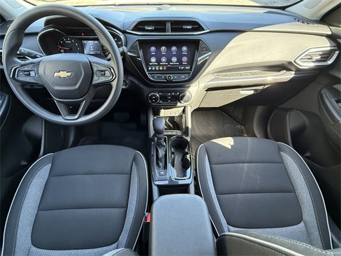 Used 2023 Chevrolet TrailBlazer LT w/ Convenience Package image 22