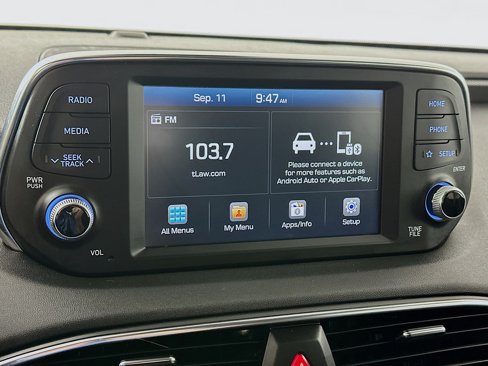 Used 2020 Hyundai Santa Fe SE image 14