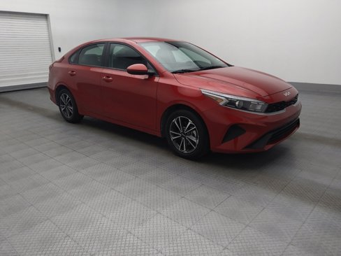 Used 2024 Kia Forte LXS image 11