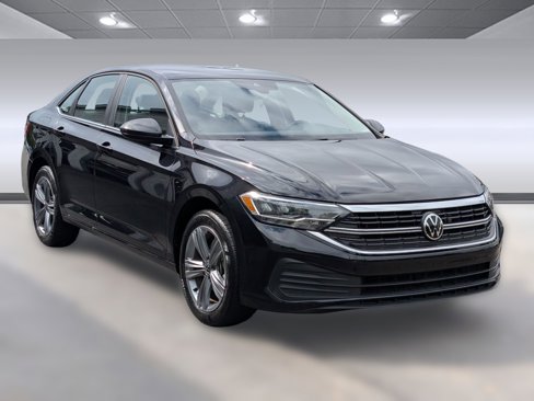 Used 2024 Volkswagen Jetta SE image 7