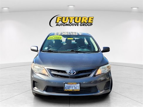 Used 2012 Toyota Corolla LE image 3