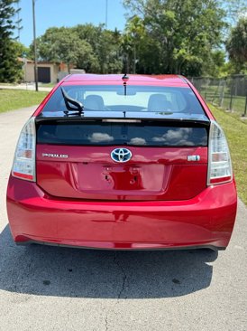 Used 2011 Toyota Prius One image 9