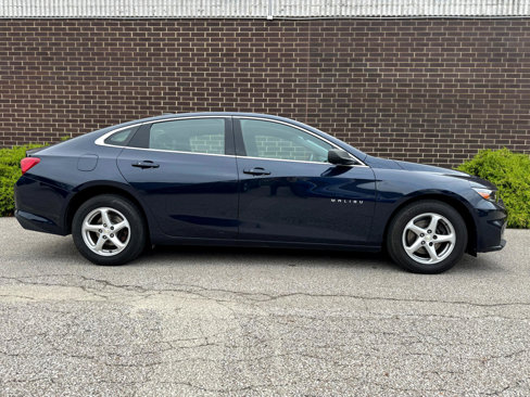 Used 2017 Chevrolet Malibu LS image 27