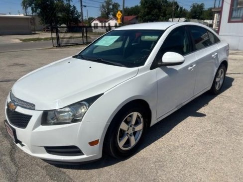 Used 2014 Chevrolet Cruze LT image 1
