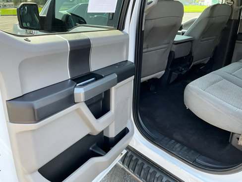 Used 2016 Ford F150 XLT w/ Equipment Group 301A Mid image 7