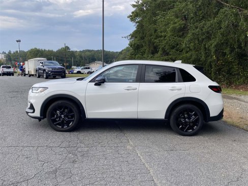 Certified 2024 Honda HR-V Sport image 2