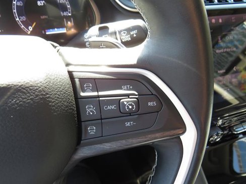 Used 2021 Jeep Grand Cherokee L Limited image 11
