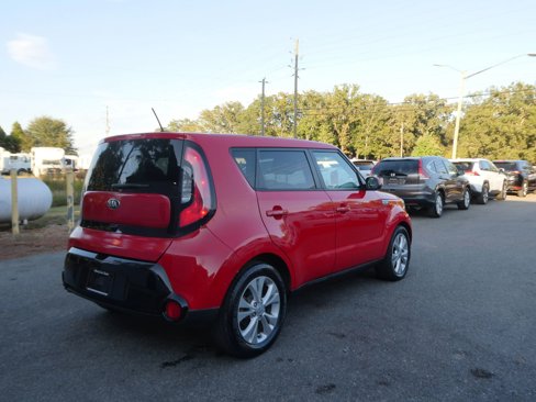 Used 2016 Kia Soul + image 5