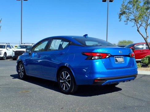 Used 2021 Nissan Versa SV image 4