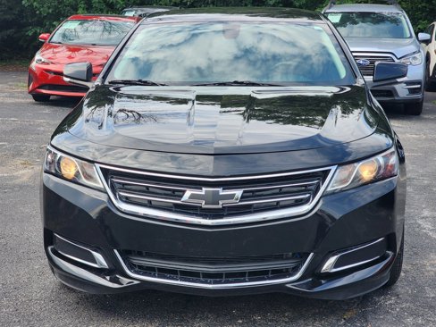 Used 2015 Chevrolet Impala LT w/ Convenience Package image 2