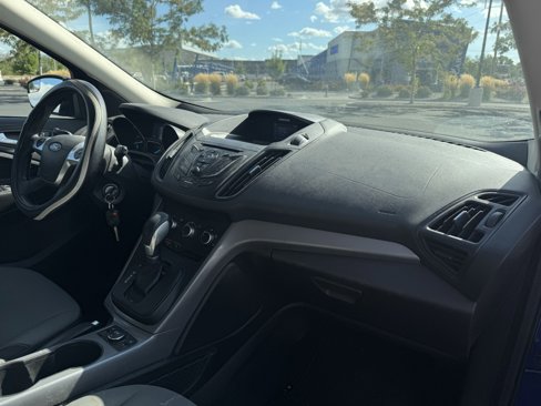 Used 2015 Ford Escape SE image 10