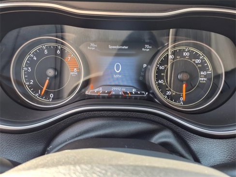 Used 2021 Jeep Cherokee Limited w/ Elite Package image 11