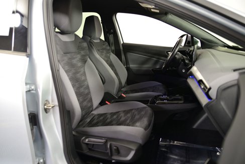 Used 2022 Volkswagen ID.4 Pro image 18