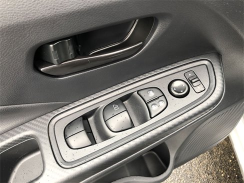 New 2025 Nissan Versa S w/ Trunk Package image 20