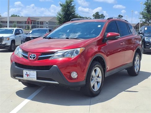 Used 2013 Toyota RAV4 XLE image 8