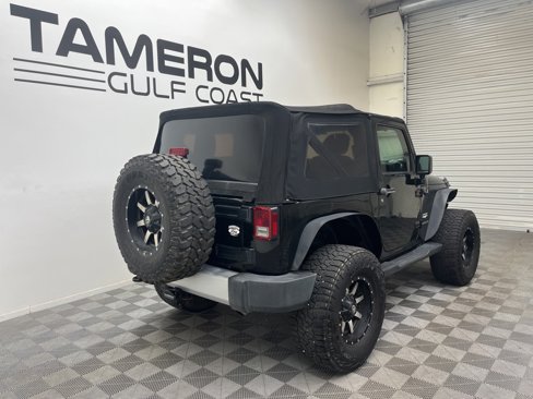 Used 2015 Jeep Wrangler Sahara w/ Connectivity Group image 7