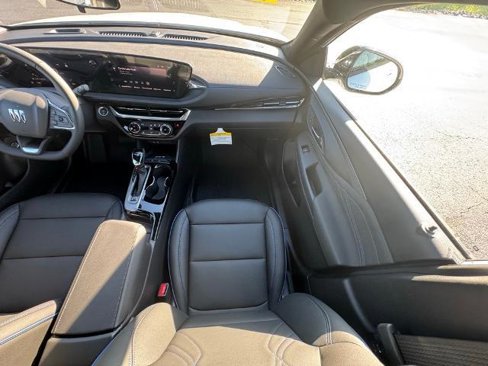 New 2025 Buick Envista Sport Touring w/ Convenience I Package image 41