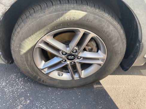 Used 2017 Hyundai Santa Fe Sport image 31