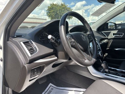 Used 2020 Acura TLX image 12