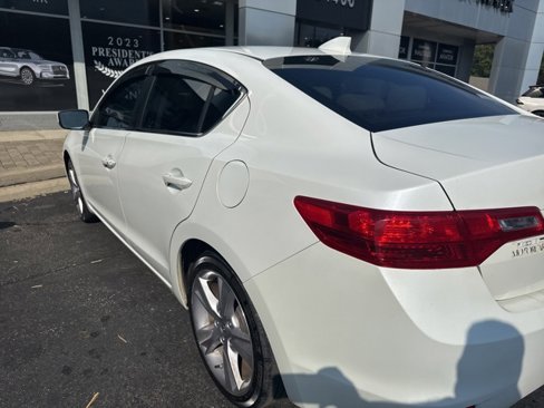 Used 2013 Acura ILX w/ Technology Package image 10