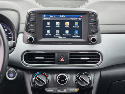 Used 2020 Hyundai Kona SEL Plus image 3