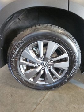 Used 2022 Nissan Pathfinder SV image 41