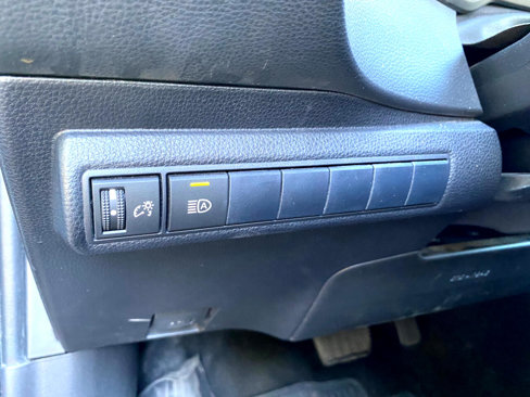 Used 2019 Toyota Corolla SE image 61
