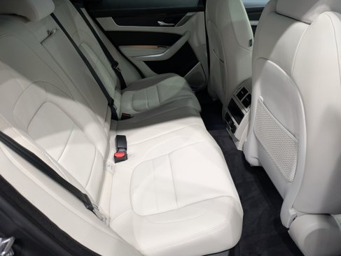 New 2026 Jaguar F-PACE R-Dynamic S image 19