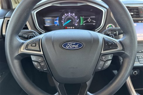 Used 2019 Ford Fusion SE image 32