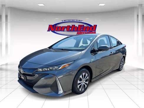 Used 2020 Toyota Prius Prime XLE image 8