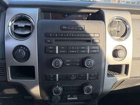 Used 2014 Ford F150 XLT w/ Trailer Tow Package image 10