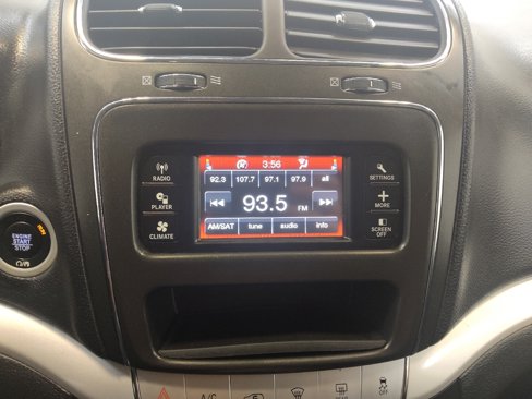 Used 2018 Dodge Journey SXT w/ Connectivity Group image 25