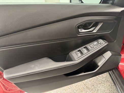 Used 2024 Honda Accord Sport image 8