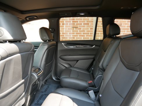 Used 2021 Cadillac XT6 Premium Luxury w/ LPO, Floor Liner Package image 10