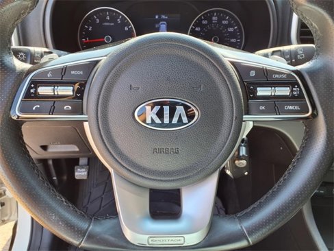 Used 2022 Kia Sportage Nightfall Edition image 10