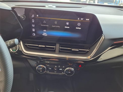 New 2025 Chevrolet Trax RS w/ Sunroof Package image 15