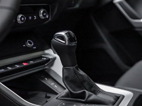 New 2025 Audi Q3 2.0T Premium image 26