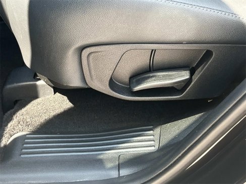 Used 2020 Hyundai Santa Fe Limited image 14