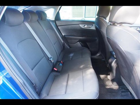 Used 2021 Kia Forte LXS image 13
