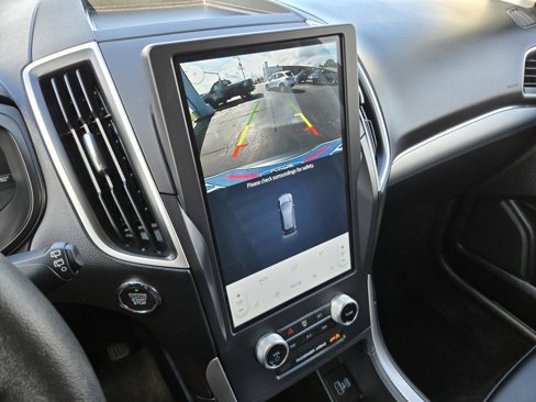 Used 2022 Ford Edge SEL image 10